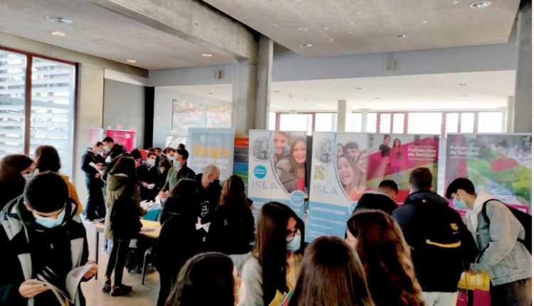 Screenshot 2022 01 26 at 18 00 55 AET promove Feira das Profissoes e do Ensino Superior