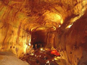 Grutas de Mira Daire Grutas de Mira Daire
