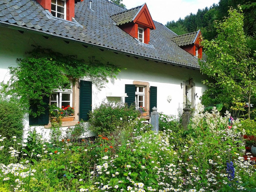 garden 302259 1920