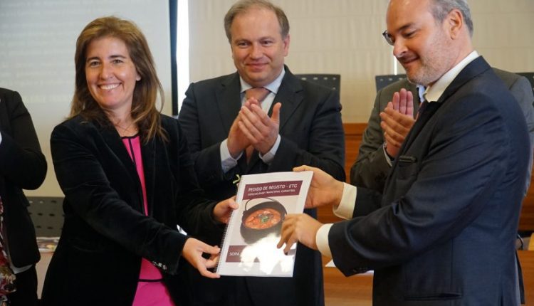 Certificacao da Sopa da Pedra 163 860x573 1