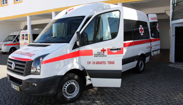 CMA Arquivo Ambulancias cruz vermelha