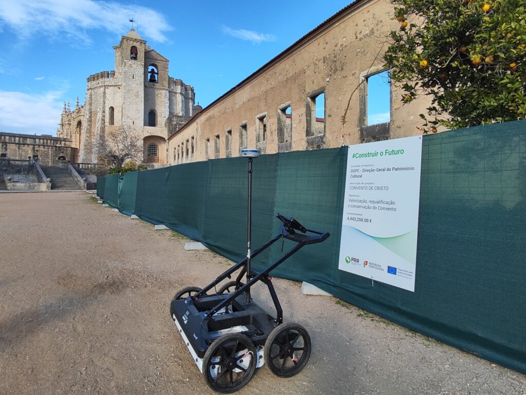 O Convento de Cristo, em Tomar, vai receber em 2025 duas empreitadas de reabilitação e requalificação orçamentadas em 5,2 milhões de euros,