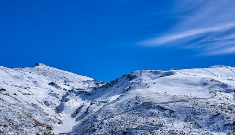 Como prevenir lesões enquanto pratica esqui: conselhos de um profissional