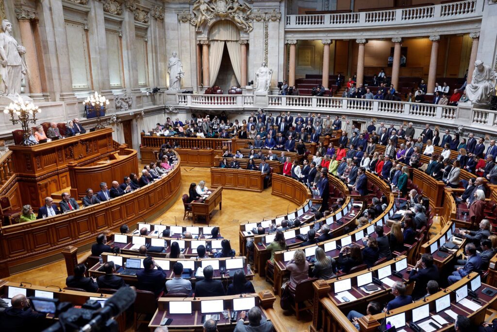 Assembleia da República volta a dar luz verde à desagregação de freguesias