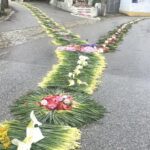 Olalhas mostra arte na decoração das ruas para o culto do Senhor dos Passos