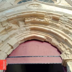 Já estão concluídas as obras de conservação do pórtico da Igreja de Santa Maria dos Olivais