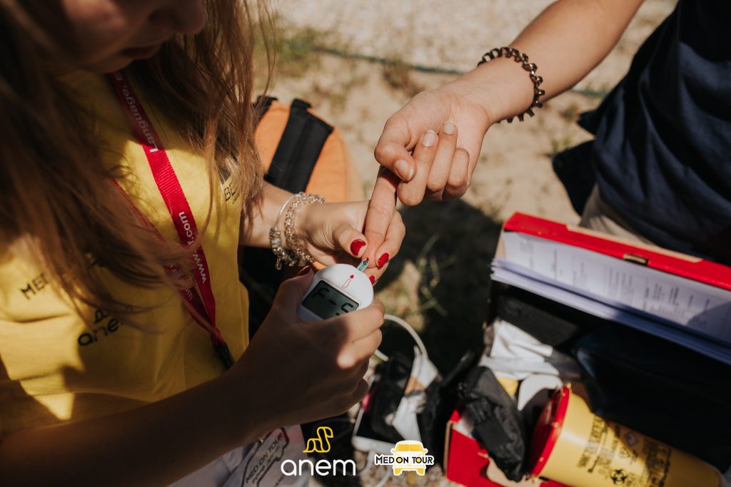 Estudantes de Medicina levam saúde e solidariedade à comunidade