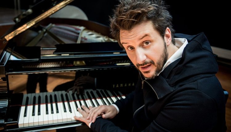 Rui Massena em concerto no Teatro Virgínia