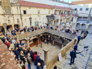 A Janela de Tomar: Entre o Céu e a Terra, a Fé e o Saber