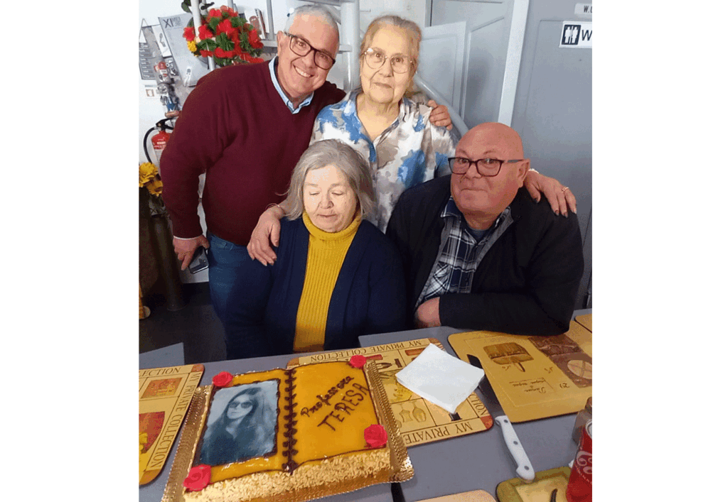 50 anos depois, alunos reencontram professora