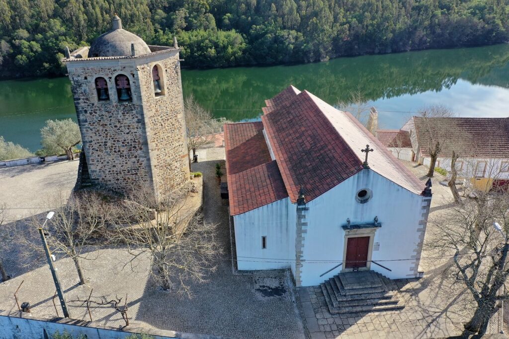 Festa e Romaria do Espírito Santo em Dornes