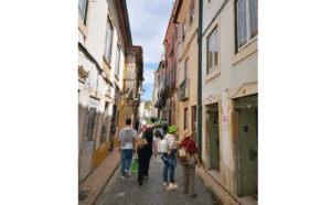 Passeio Sénior de Albergaria-a-Velha traz a Tomar 1400 visitantes