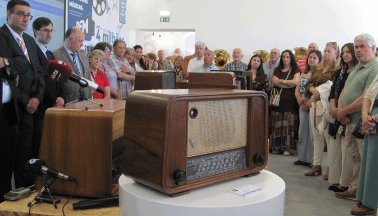 Linhaceira inaugura museu e coloca-se na vanguarda da história da rádio