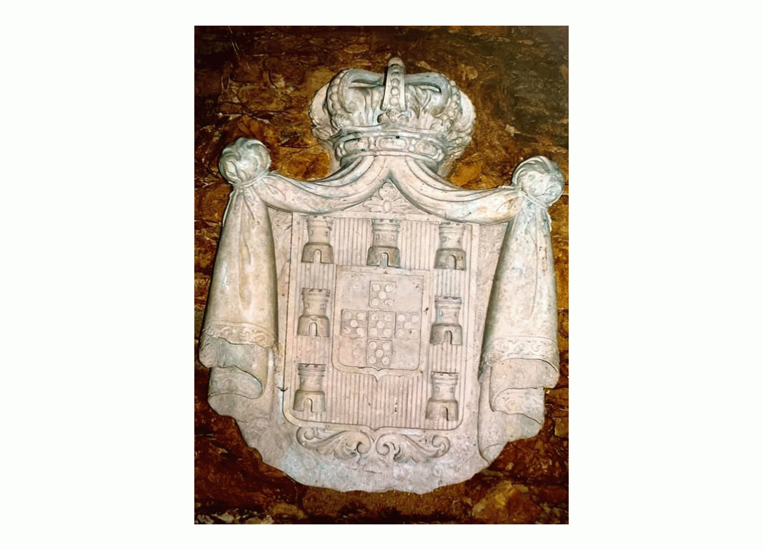 Roubaram o Brasão Real da Real Companhia da Fábrica de Fiação de Tomar
