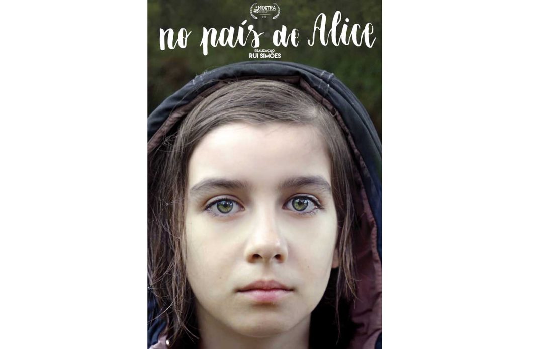 2022 11 15 Foto No Pais de Alice cartaz 1