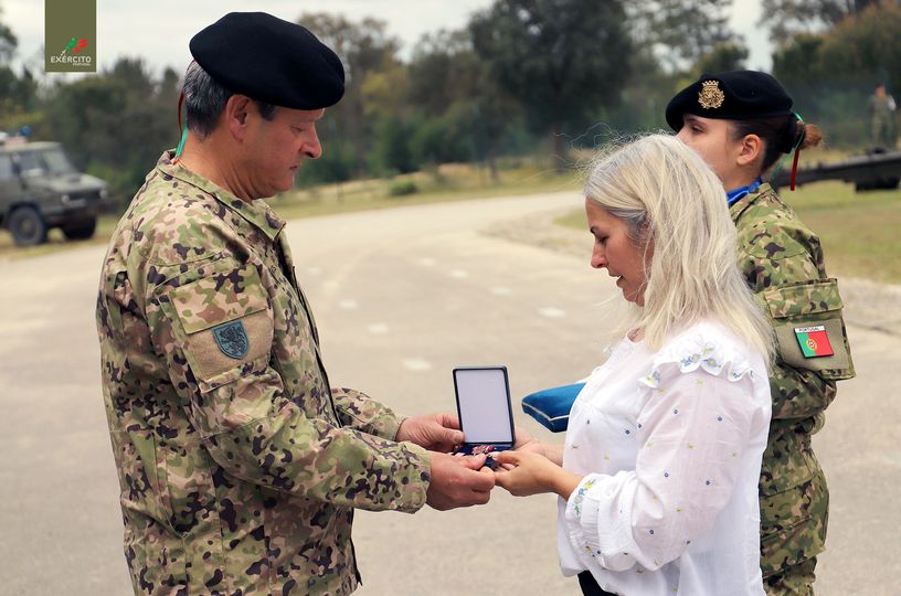 Sargento que perdeu a vida numa explosão em Tancos condecorado a título póstumo