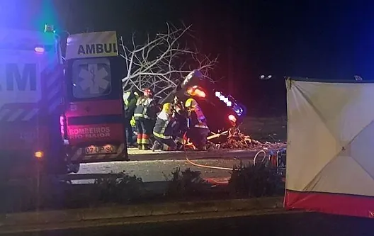 Jovem de 18 anos perde a vida em despiste junto ao estádio de Rio Maior