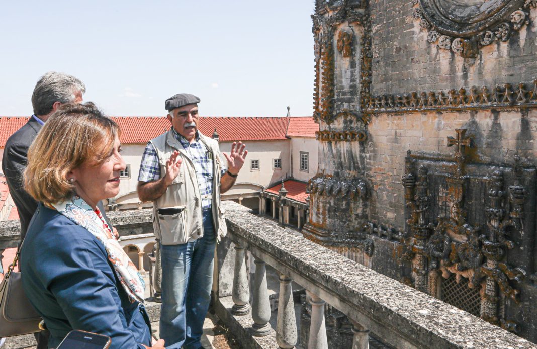 Convento de Cristo: Processo inovador vai limpar Janela do Capítulo