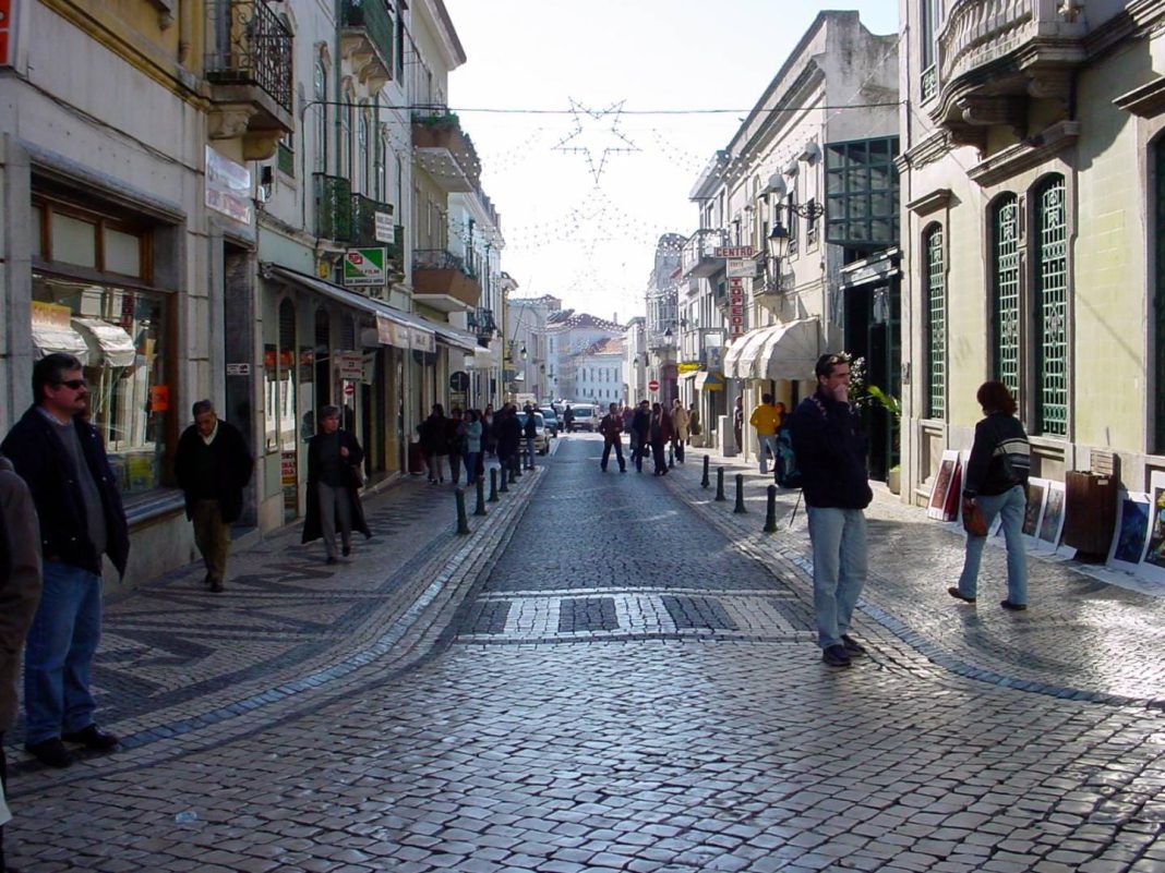 Centro histórico de Santarém vai ter câmaras de videovigilância