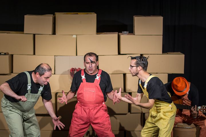 Cem Soldos com Mostra de Teatro até 29 de maio