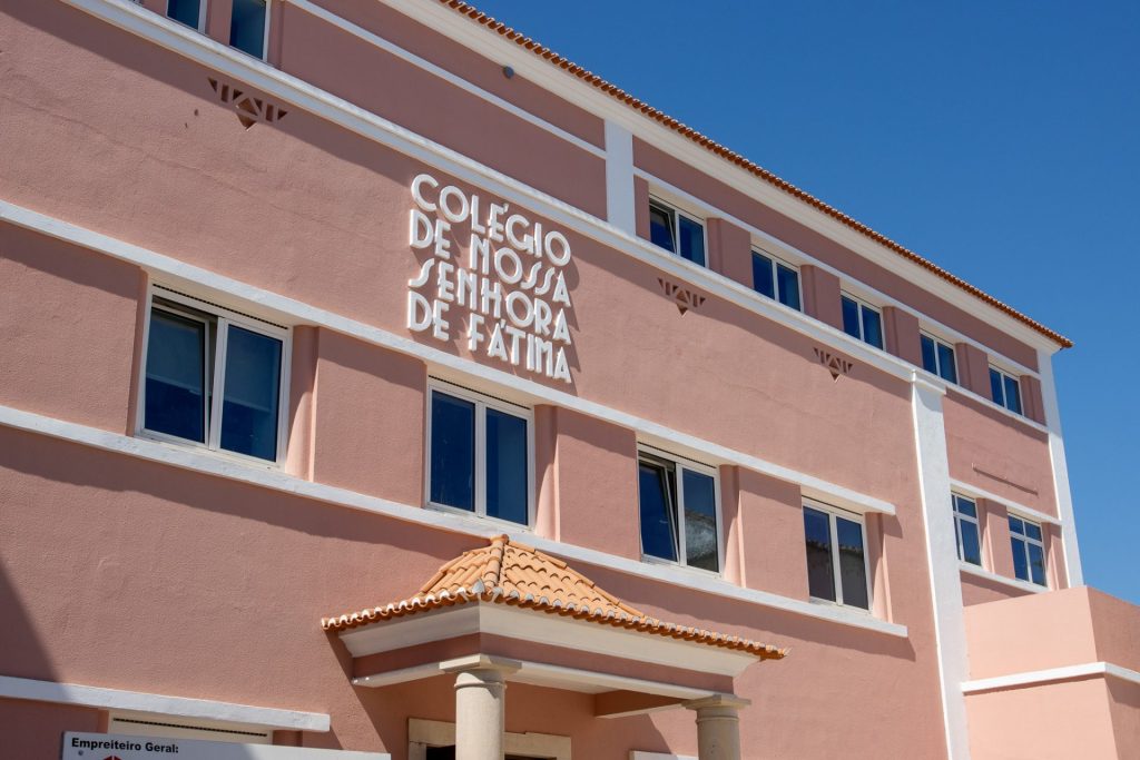 Escola Maria de Lourdes Pintasilgo