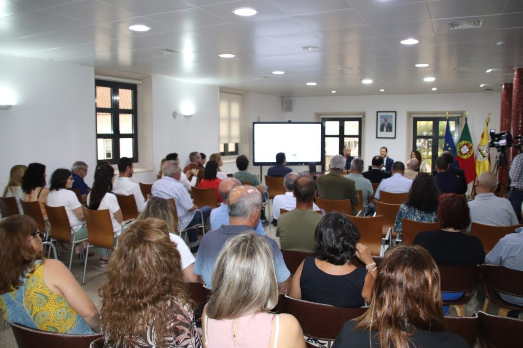 NOV Pro Construções vai construir nova escola em Ferreira do Zêzere e reabilitar troço em Ponte de Sor