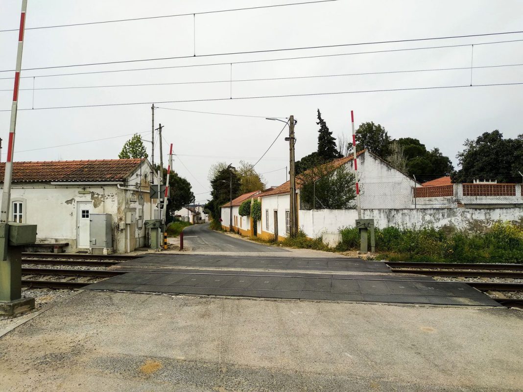 No espaço de uma semana três pessoas perderam a vida na Linha do Norte, entre Santarém e o Entroncamento,
