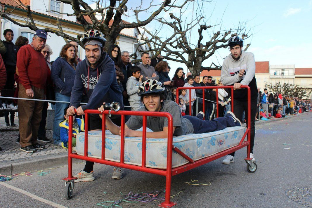 Carnaval de Ferreira do Zêzere é este domingo