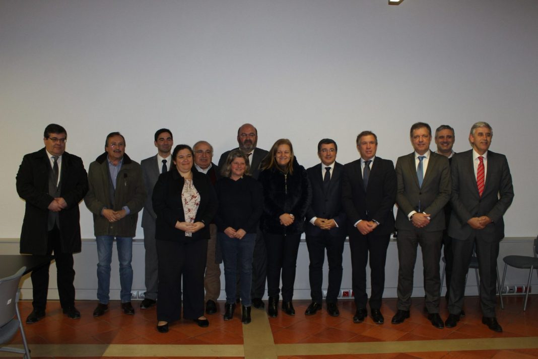 Médio Tejo: Autarcas iniciam estudos sobre Aeródromo de Tancos IMG 71481
