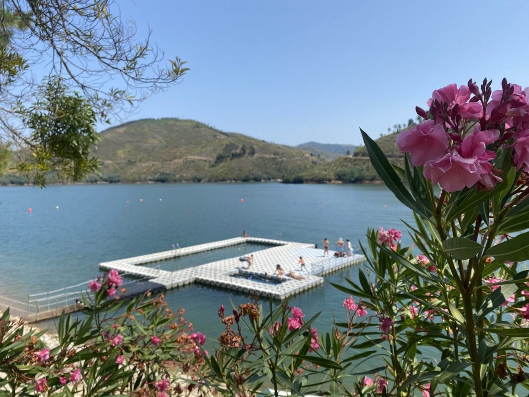 Praia Fluvial da Castanheira/Lago Azul distinguida com Qualidade de Ouro da Quercus