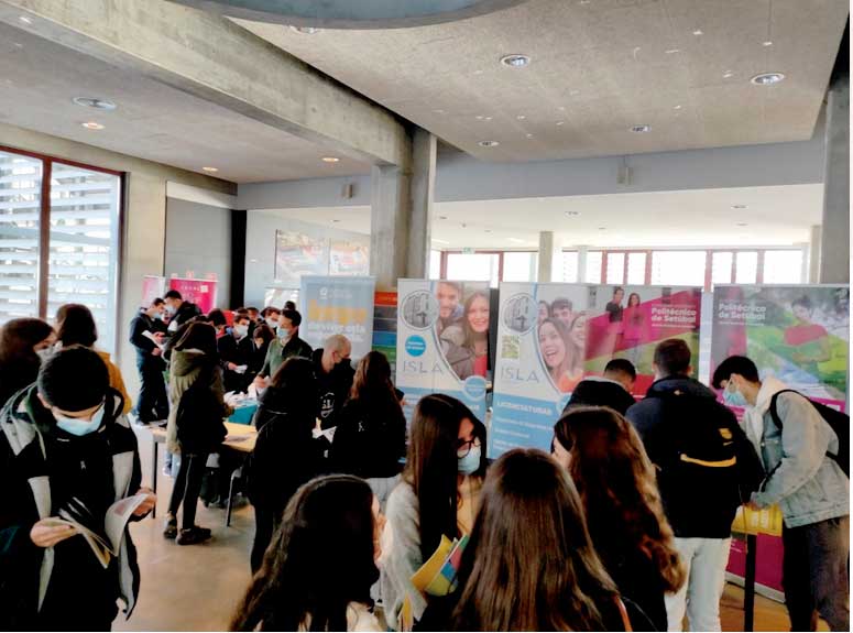 Screenshot 2022 01 26 at 18 00 55 AET promove Feira das Profissoes e do Ensino Superior