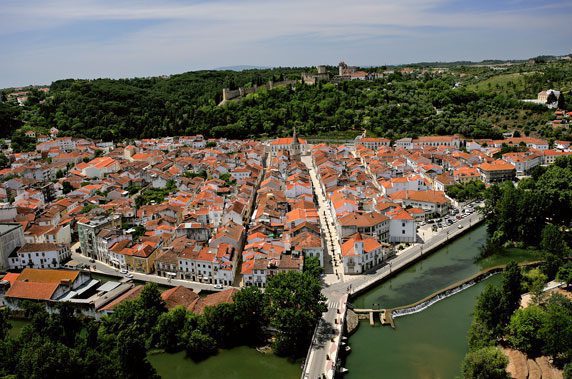 Câmara de Tomar publica «Carta aberta» aos partidos políticos e movimentos de cidadãos