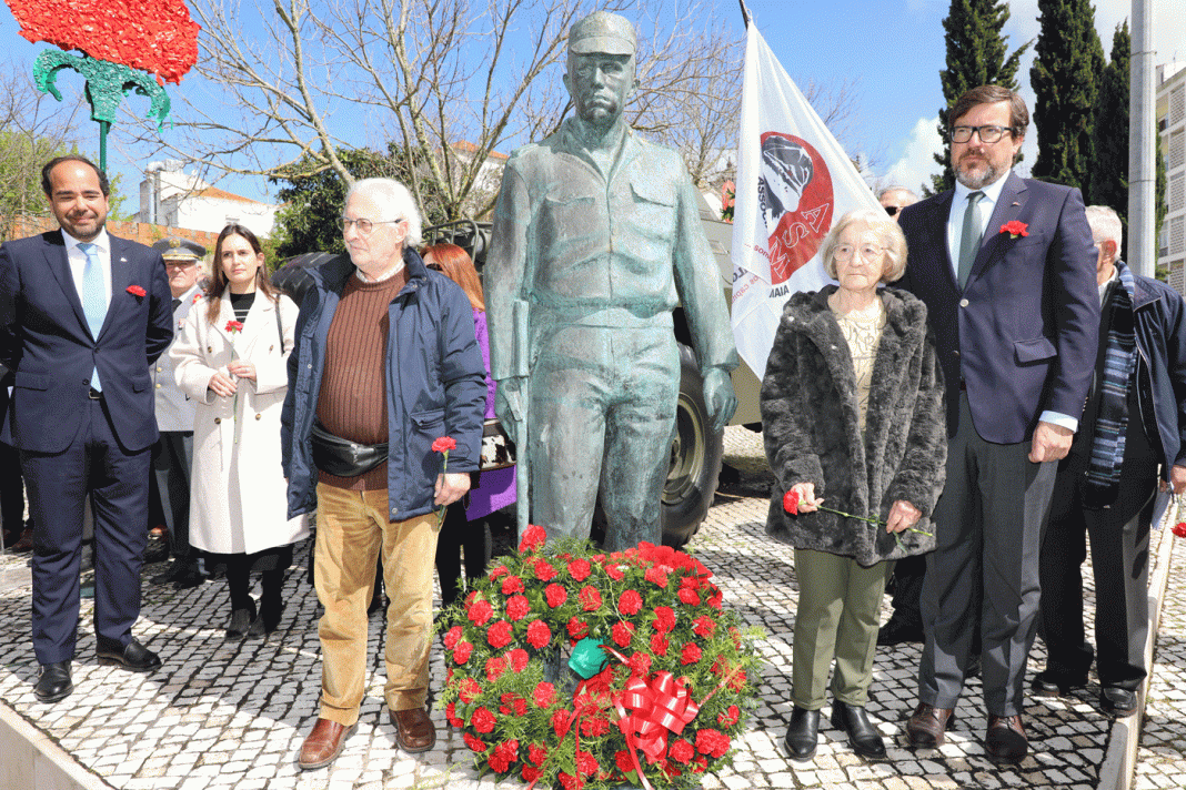Santarém homenageia Salgueiro Maia no dia do aniversário da sua morte