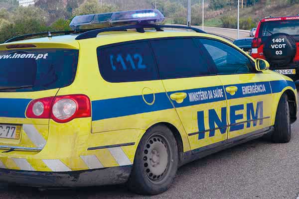 Mulher grávida em estado grave após ter sido baleada