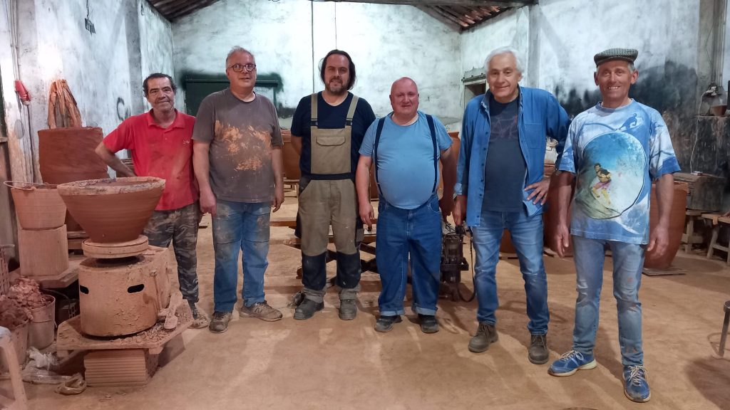 Asseiceira: Aprender com os oleiros uma tradição secular