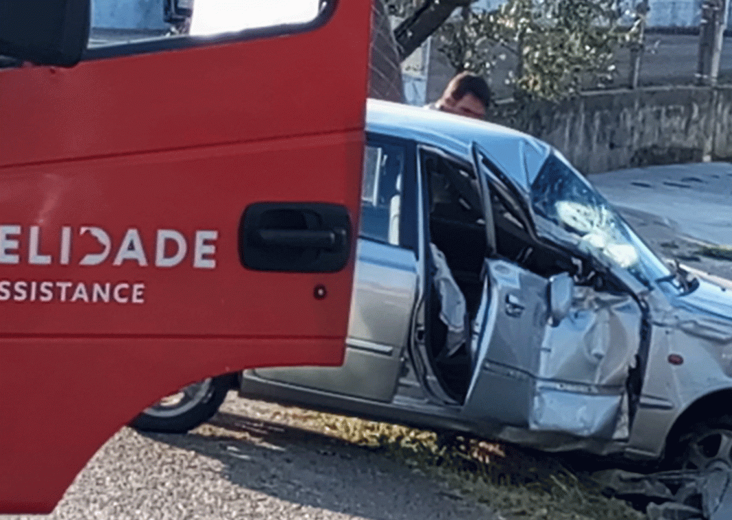 Acidentes ocorrem com frequência na estrada principal que liga Carrazede a Vila Nova