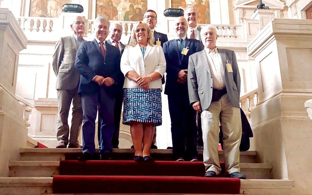 Museu de Abril e dos Valores Universais apresentado na Assembleia da República