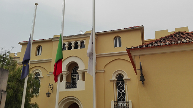 renovação de edifícios devolutos ou vagos, transformando-os em oferta pública de habitação sustentável e acessível.