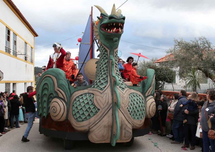 Carnaval da Linhceira já tem cartaz
