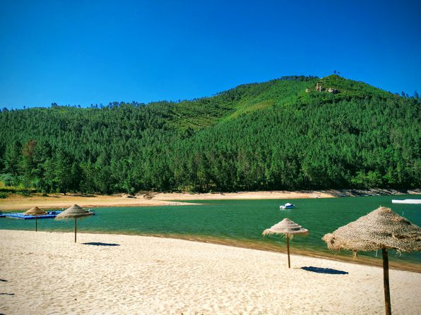 Vila de Rei repete o pleno com cinco “Praias com Qualidade de Ouro – 2021”