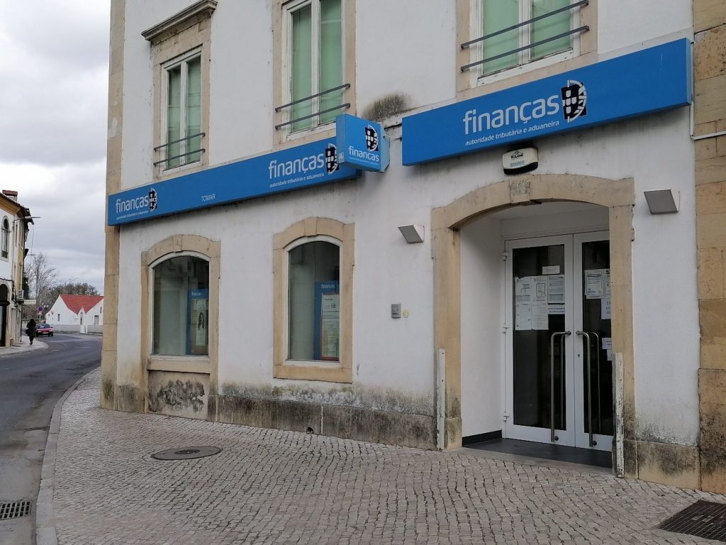 Trabalhadores da AT preparam greve