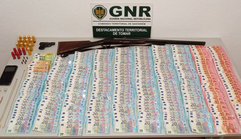 Mulher detida por burla de mais de 33 mil euros em Ferreira do Zêzere