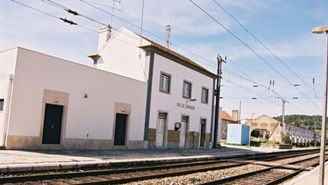 Vale de Santarém: homem foi colhido mortalmente por um comboio