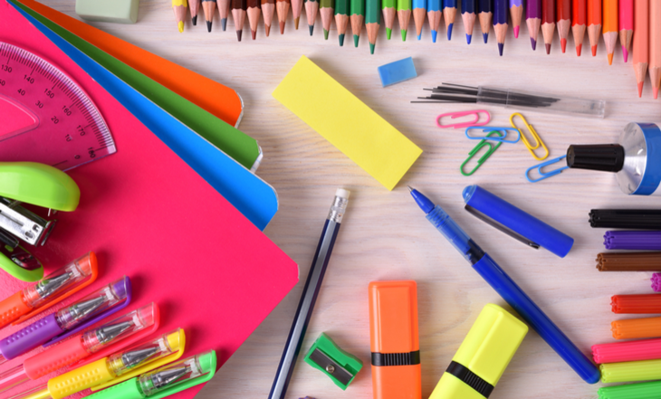 DECO PROTESTE exige dedução de todo o material escolar em sede de IRS