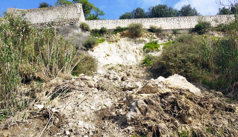 Deslizamento de terras coloca em perigo parte da muralha de Santarém