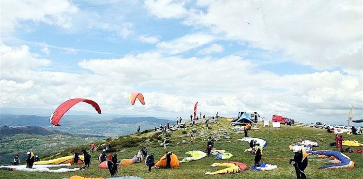 Empresa de Rio Maior apoia a maior competição de parapente a nível europeu