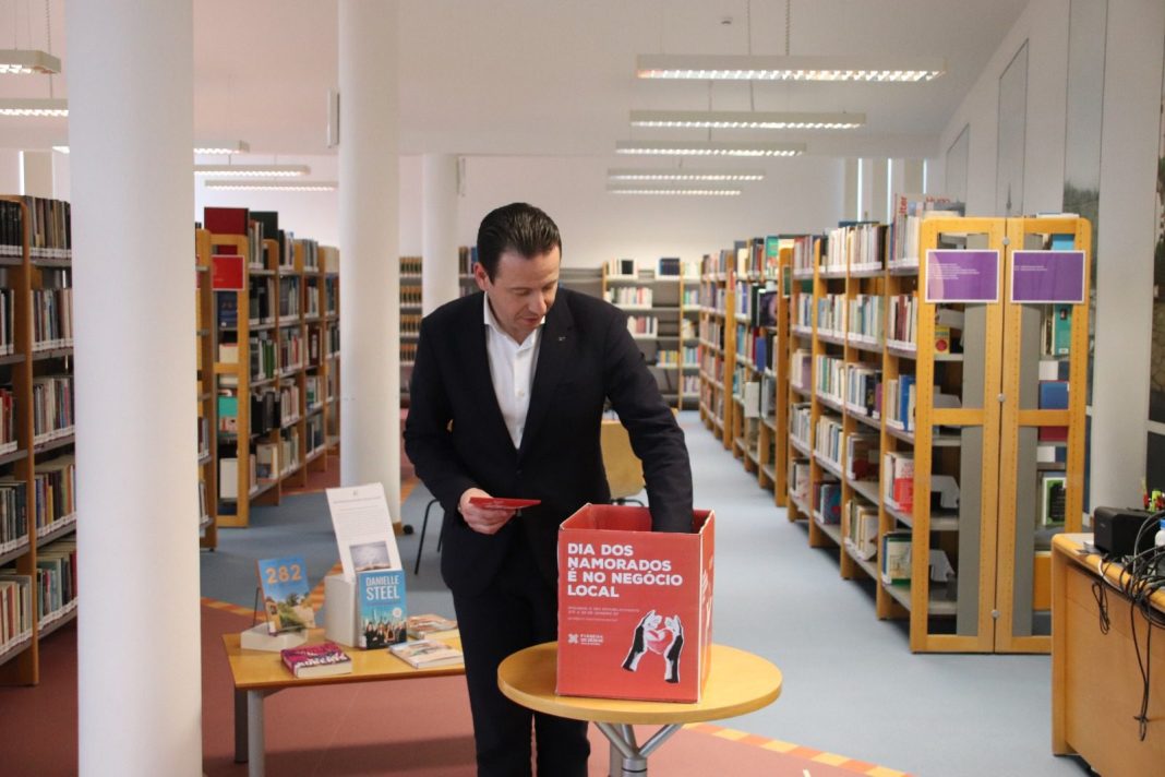 Dia dos namorados gerou mais de 60 mil euros no comércio local de Ferreira do Zêzere