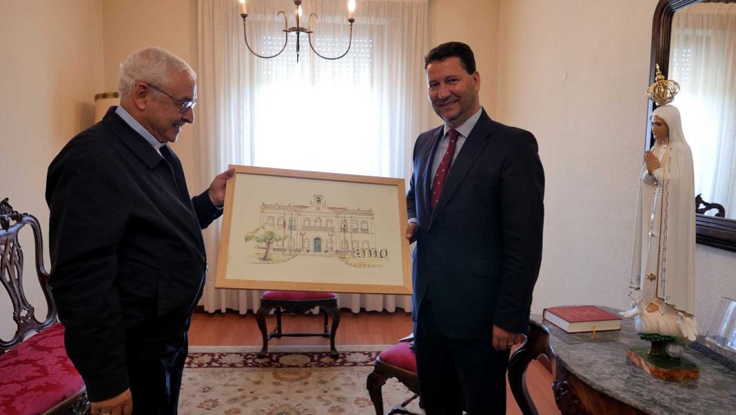 Presidente da Assembleia Municipal de Ourém reuniu-se com Bispo de Leiria-Fátima