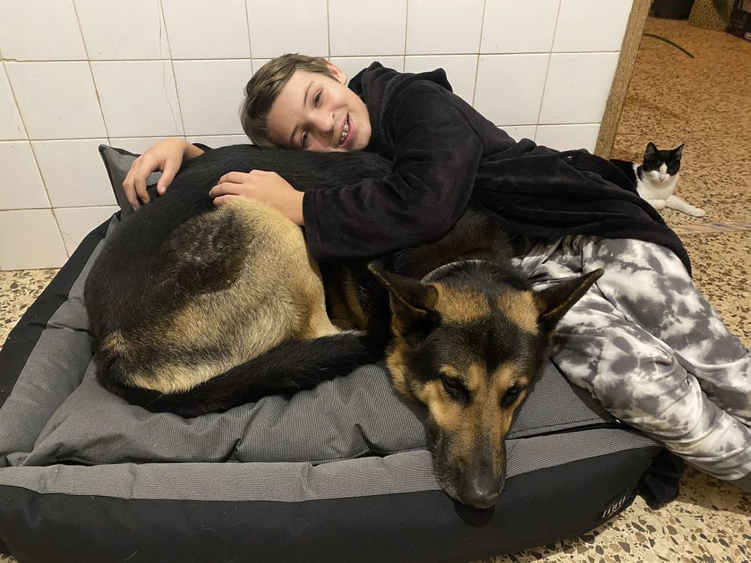 Menino de 13 anos que foi assassinado em Casais, vai hoje a sepultar