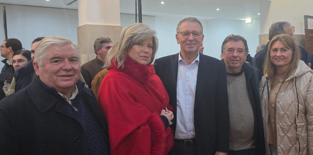 António Alexandre assume publicamente apoio a Antóno José Seguro